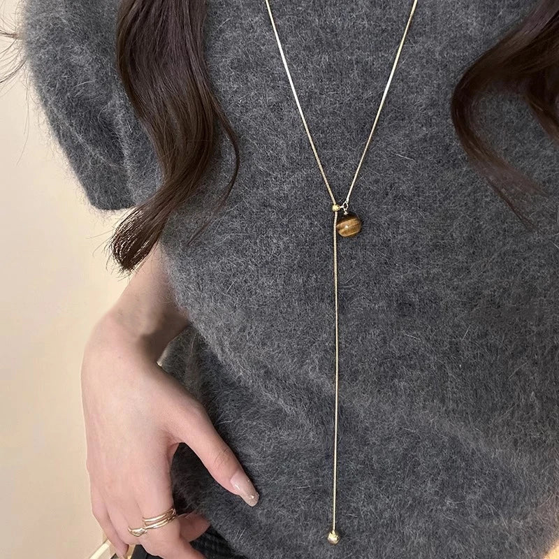 LATS Baroque Grace – Long Pearl Necklace