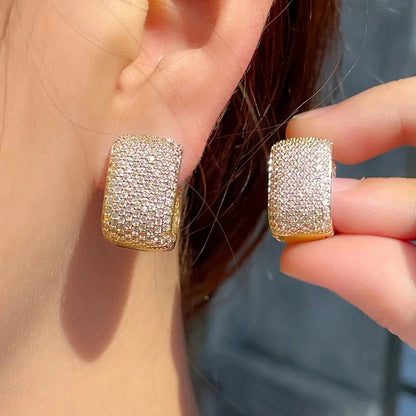 Huitan Luxe Shine – Full Cubic Zirconia Hoop Earrings
