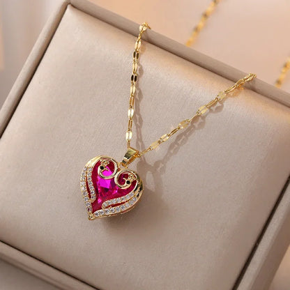 Heirloom Peach Heart – Refined Pearl Necklace