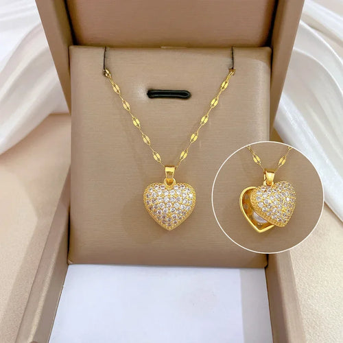 Heirloom Peach Heart – Refined Pearl Necklace