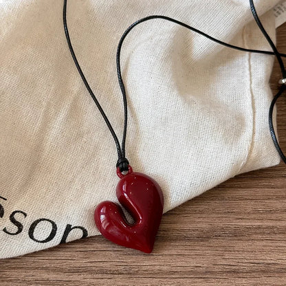 LATS Crimson Heart – Vintage Love Necklace